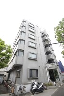 マンション清山の外観