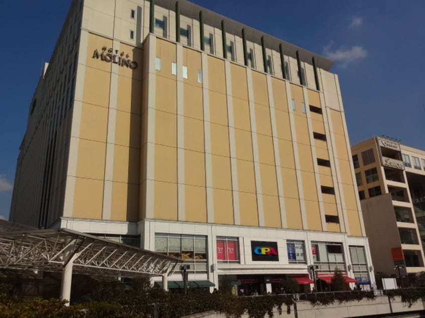 新百合ヶ丘エルミロード(ショッピングセンター/アウトレットモール)まで1300m 第５旭マンション