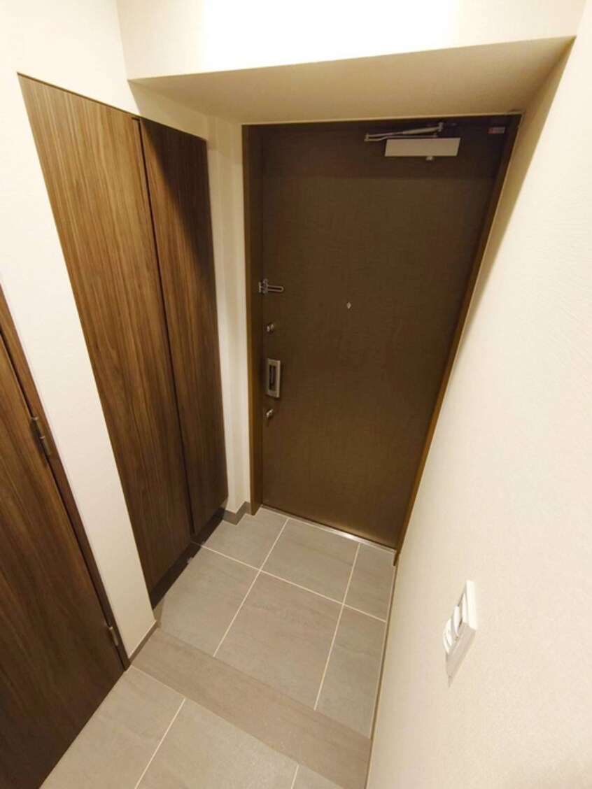 玄関 バウス藤沢（２０４）