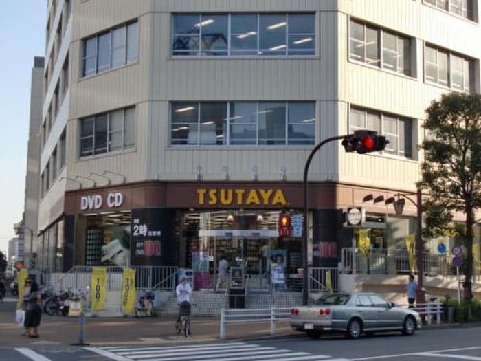 TSUTAYA(ビデオ/DVD)まで940m コ－ポサニ－
