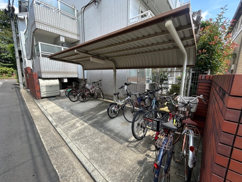 駐輪場 桜堤オリエントプラザ