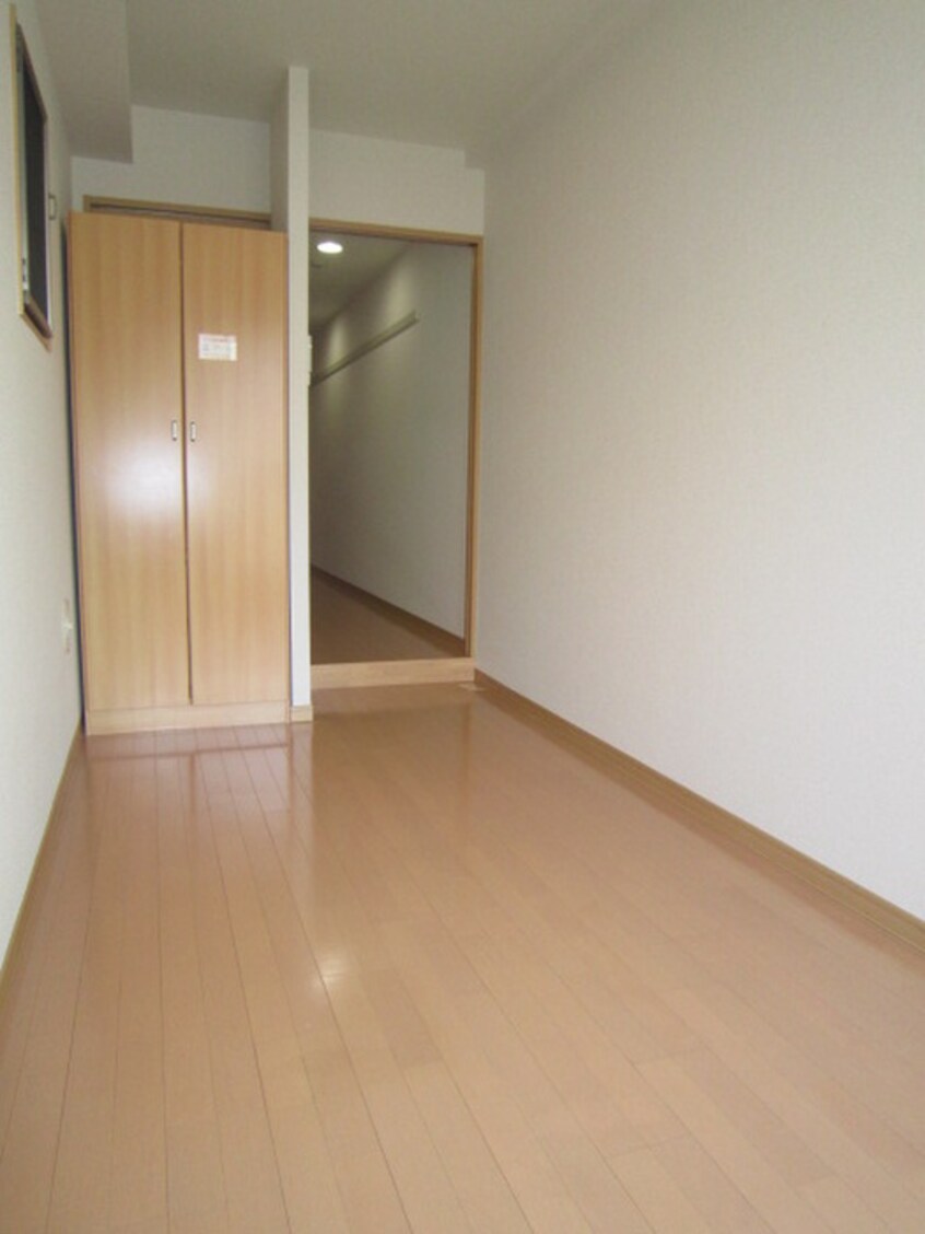 居室 インベスト川崎