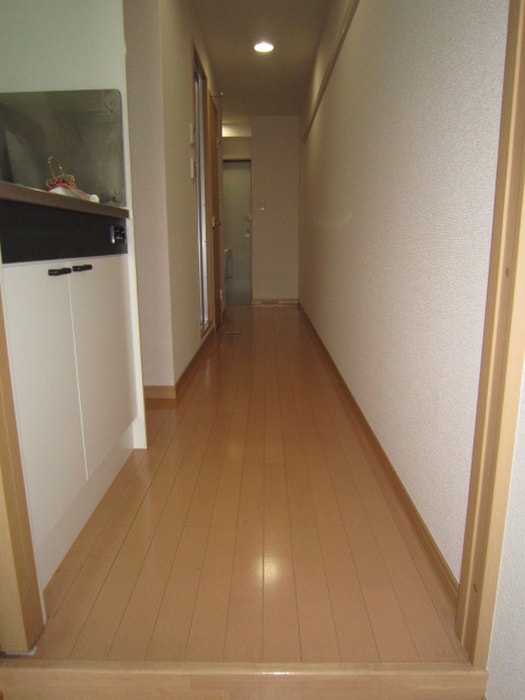 廊下 インベスト川崎