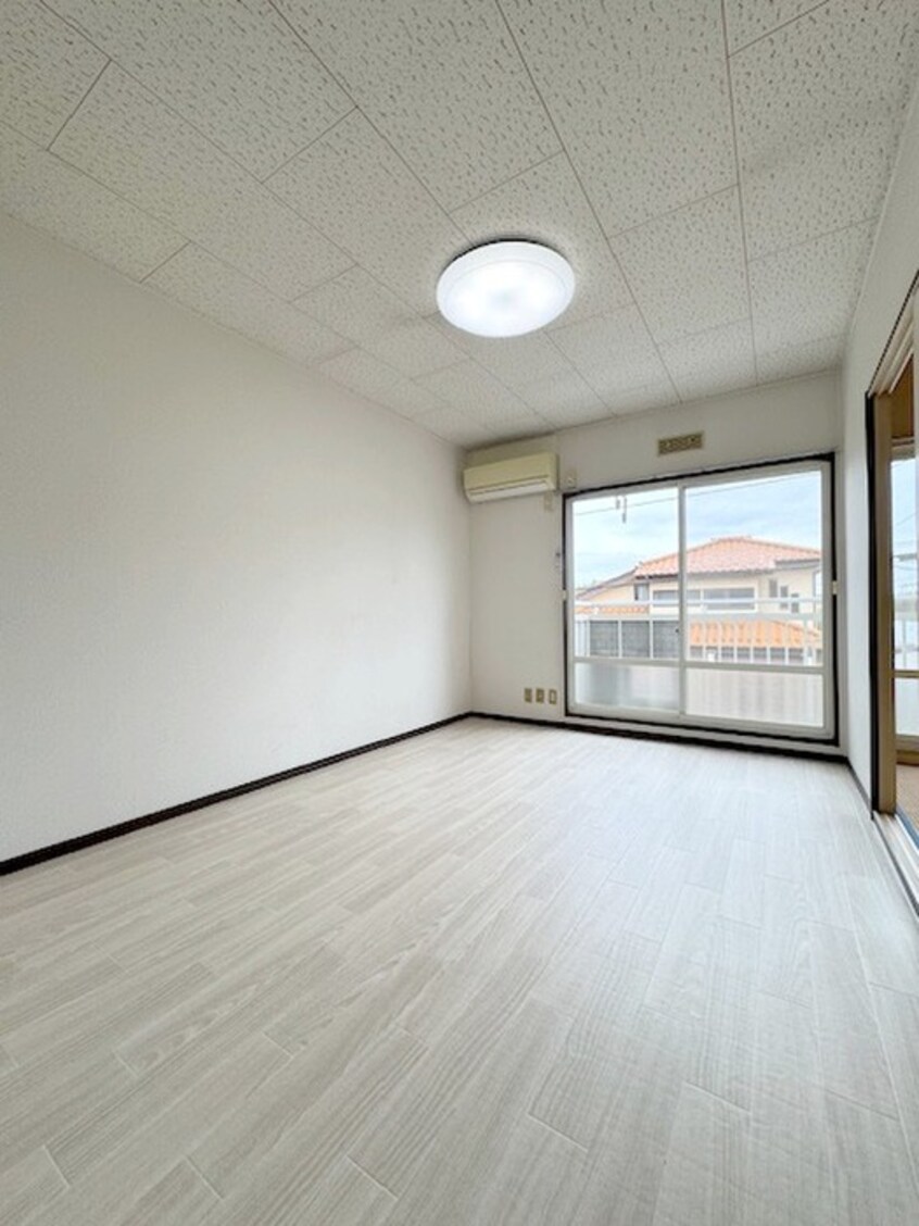 居室 ライブ８８