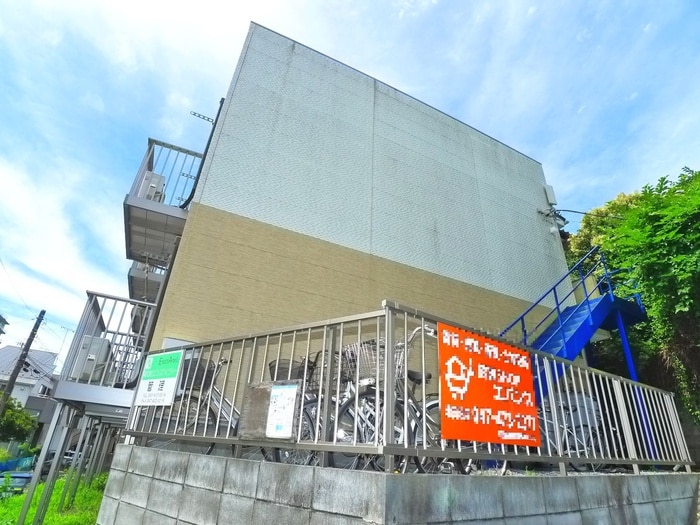 エントランス部分 アーバンヒムス三山