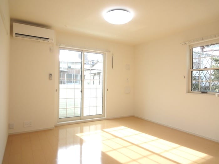 居室 サングレイスN