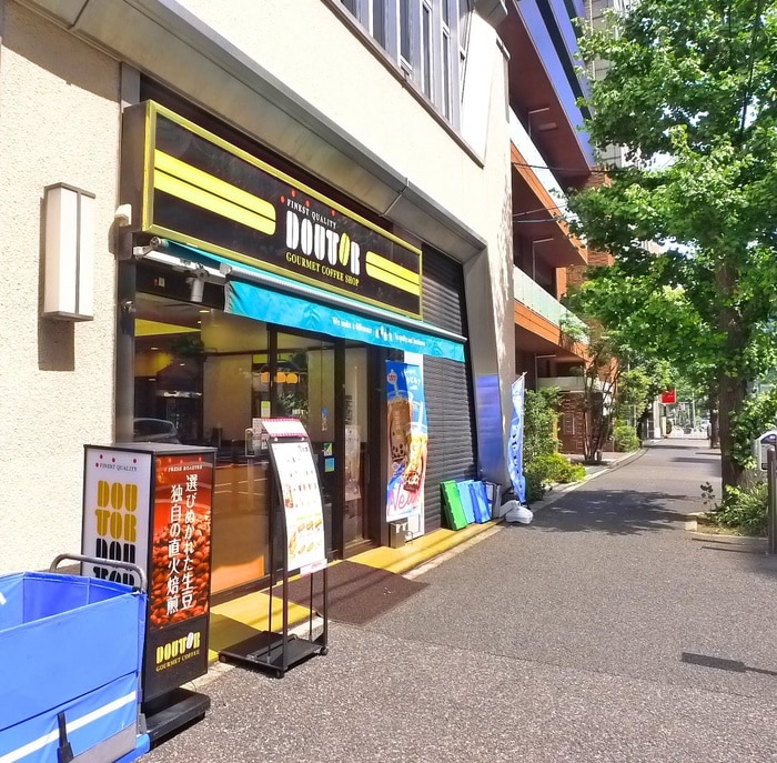 ドトールコーヒーショップ 岩本町２丁目店(カフェ)まで300m S-RESIDENCE神田avance