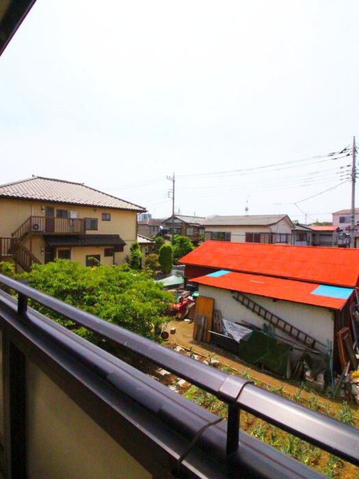 室内からの展望 ＶＯｙａｇｅ．Ｎ.Ｃ