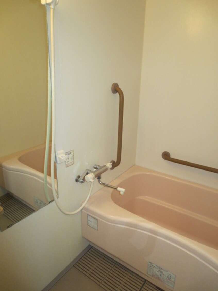 バス／シャワールーム等 サンバレー上大岡Ⅵ