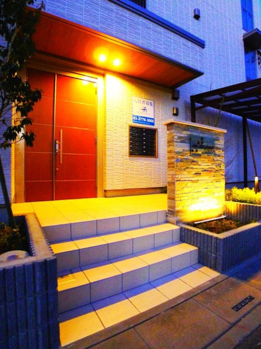 エントランス部分 shu shu cinque