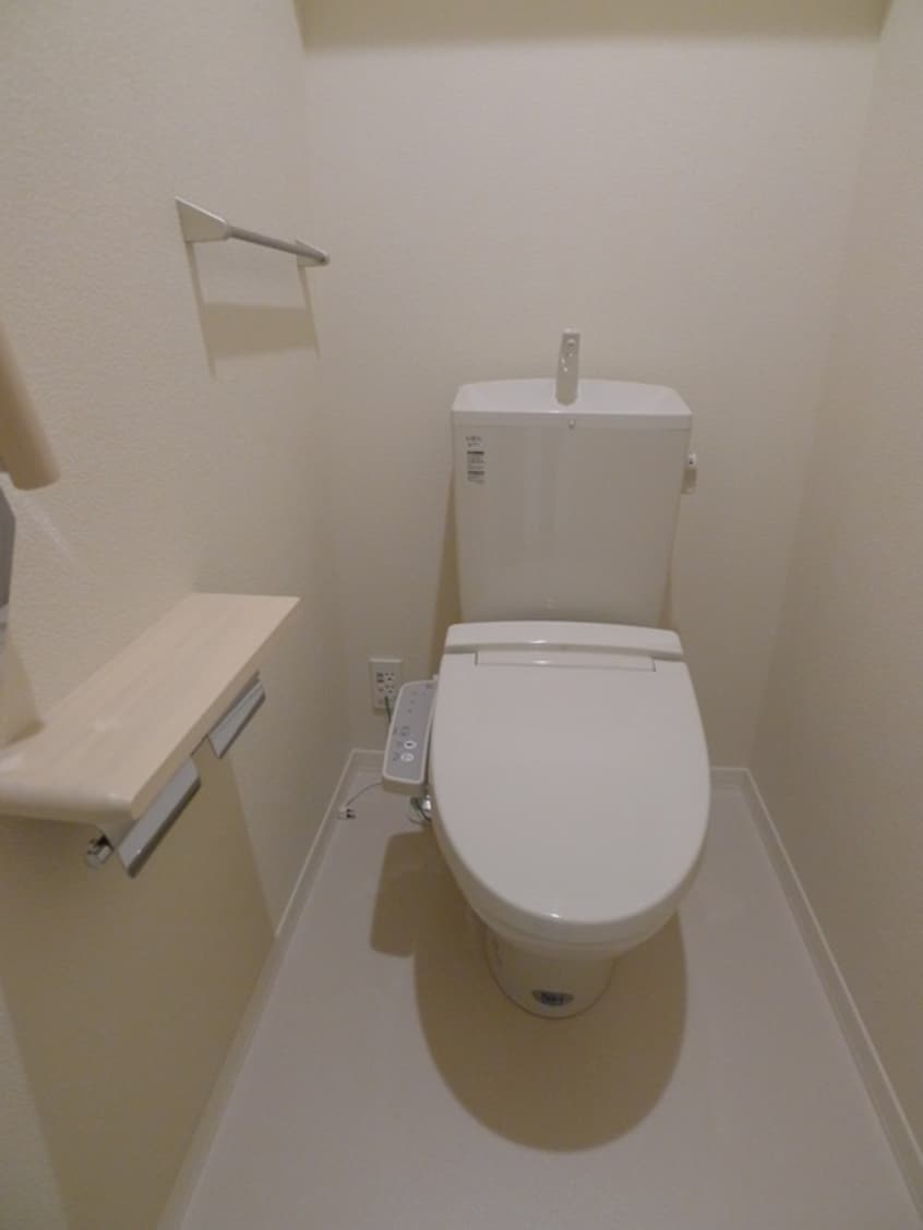 トイレ shu shu cinque