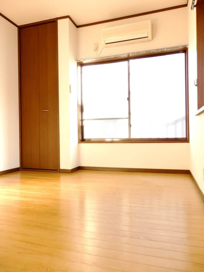 居室 プチモール