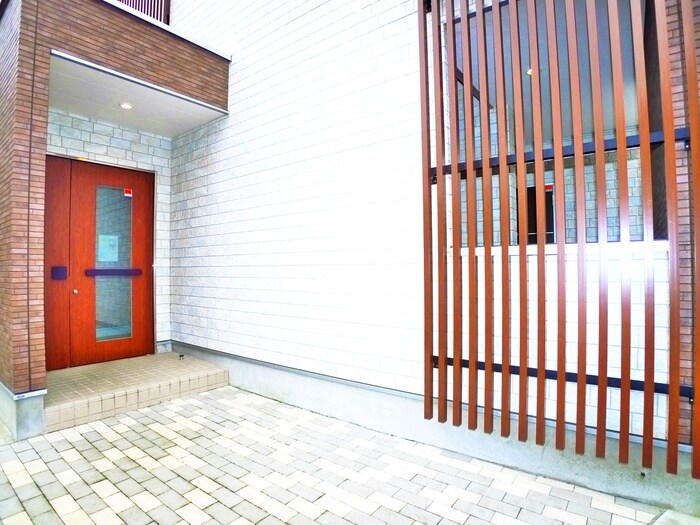 エントランス部分 リブリ・千草