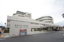市民病院(病院)まで340m APARTMENT OKAZAWA