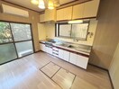 居室 朝日６丁目戸建