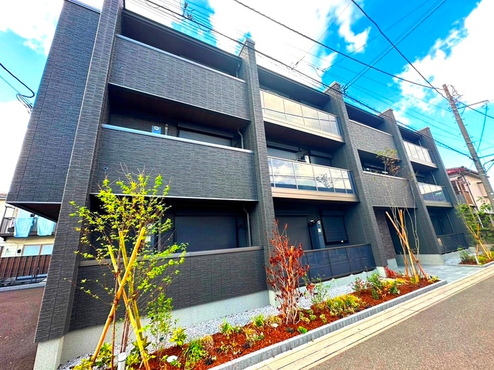 エントランス部分 MILLE　TWA　氷川町