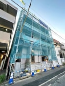 ファーナムスクエアの外観