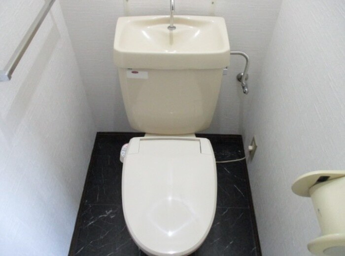 トイレ シティハイムコ―ポ島村
