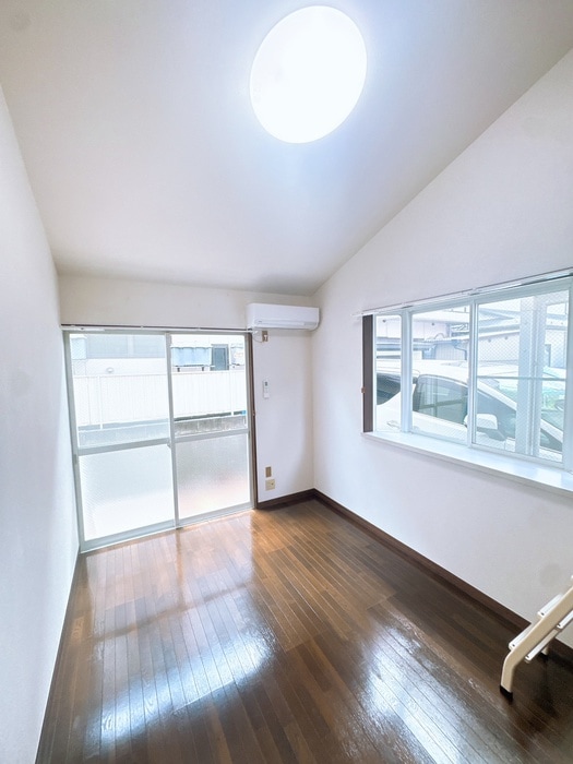 居室 フレスノパ－ク西原