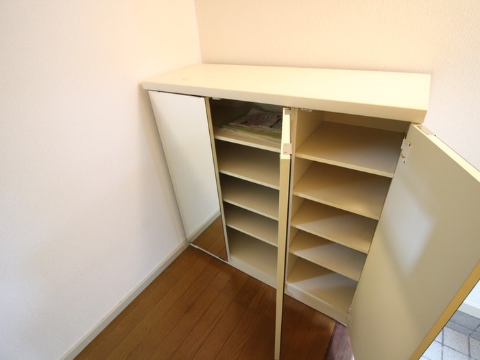 靴箱 亀谷マンション