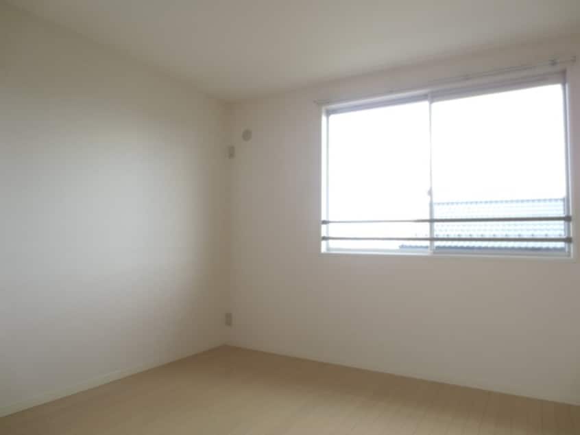 居室 ホワイトコ－トこざか