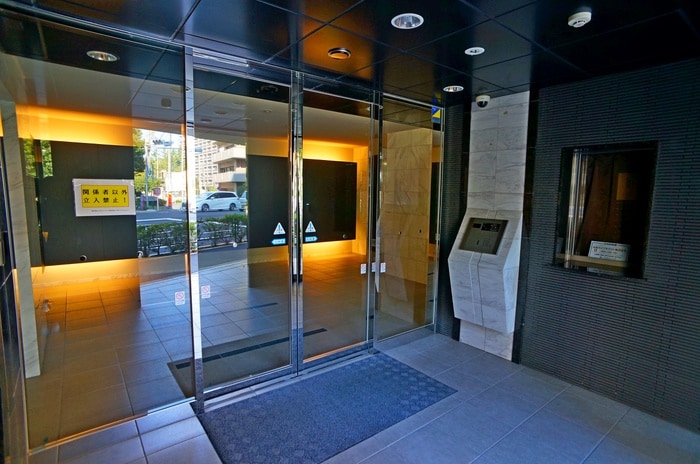 エントランス部分 センテニアル王子神谷アネックス