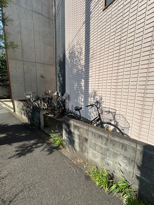 駐輪場 ベルメゾン