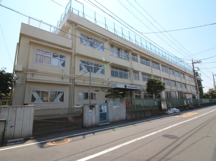 道塚小学校(小学校)まで240m ルピナス