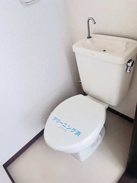 トイレ ヴィレッジコマ