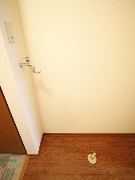 洗濯機置場 メゾンハ－ベストⅡ