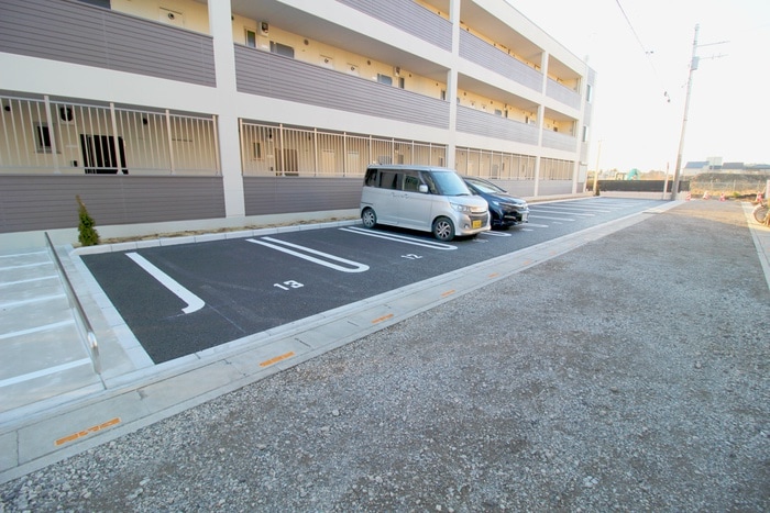 駐車場 オーキッド リク