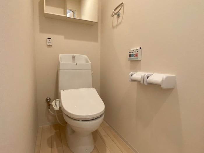 トイレ オーキッド リク