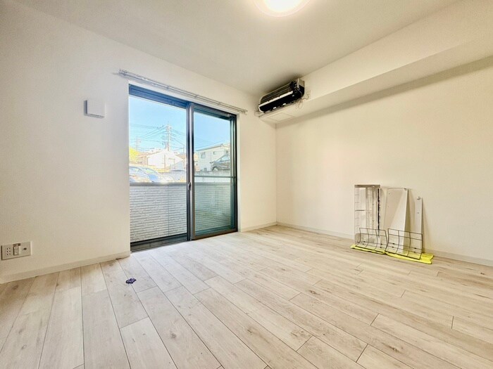 居室 ジーメゾン綾瀬寺尾北