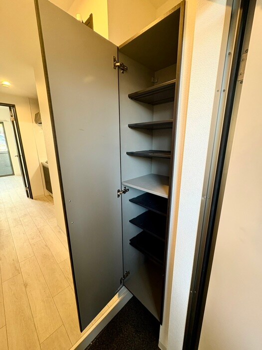 靴箱 ジーメゾン綾瀬寺尾北