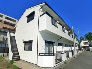ヴィラ・クリーンホワイト