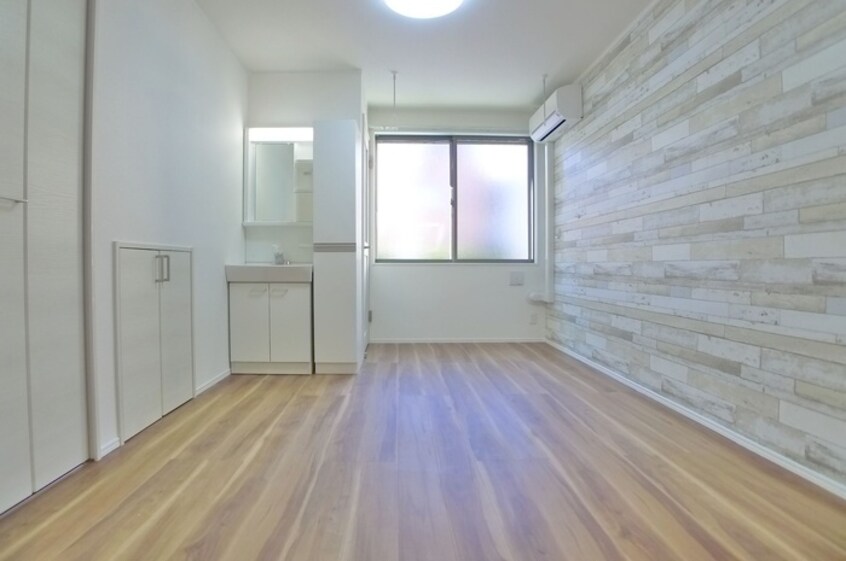 居室 パインヒル12