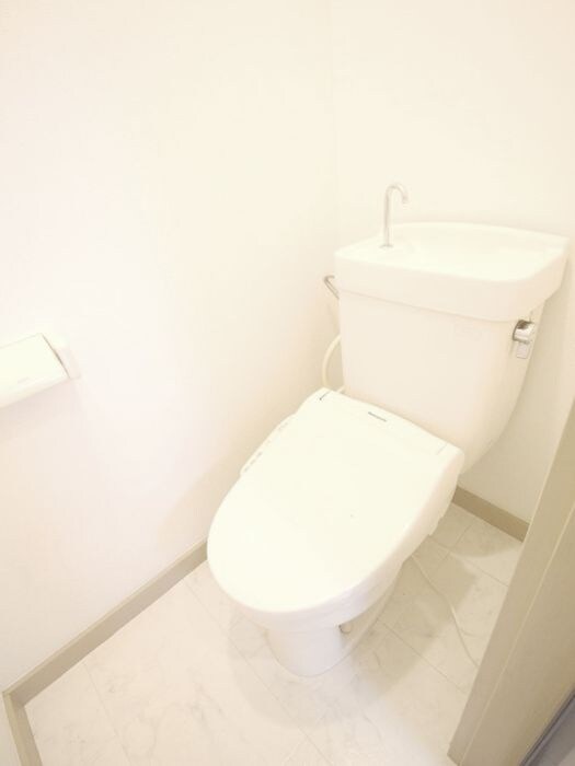 トイレ サンフラワーハイツ