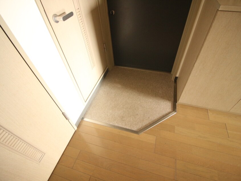 玄関 ホワイトヒルズサカイノ