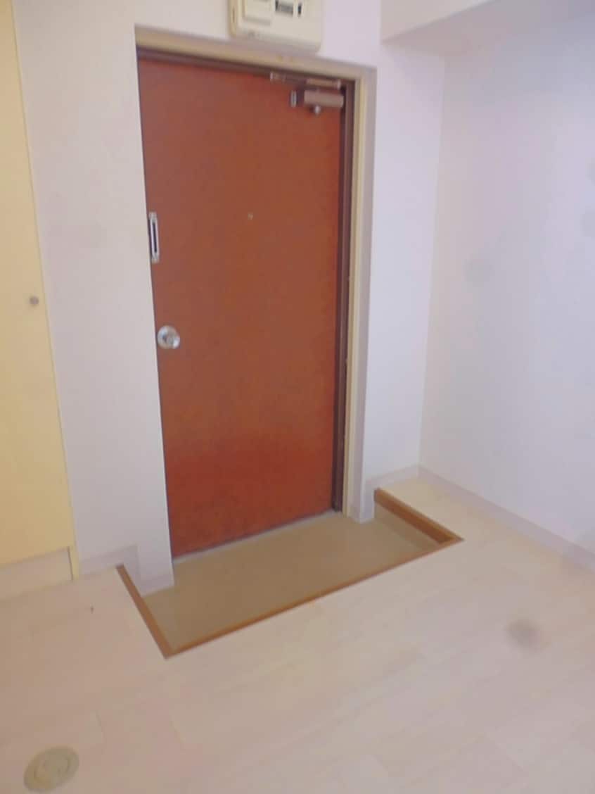 玄関 コ－ポ山下