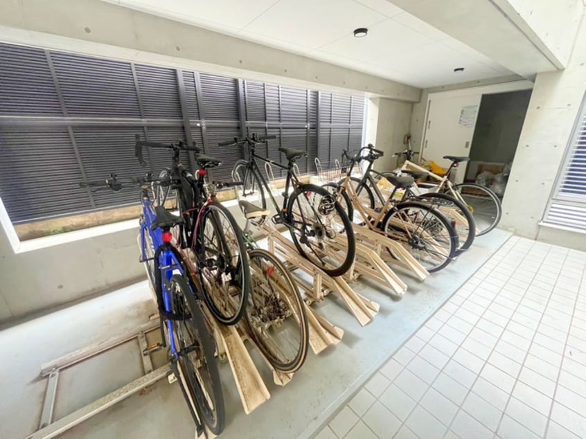 駐輪場 コンポジット早稲田