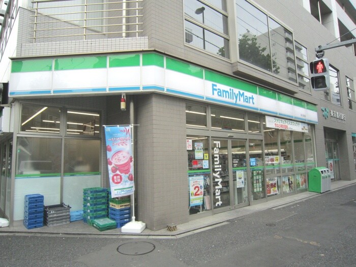 ファミリーマート深川高橋店(コンビニ)まで188m PREMIUM CUBE 森下(502)