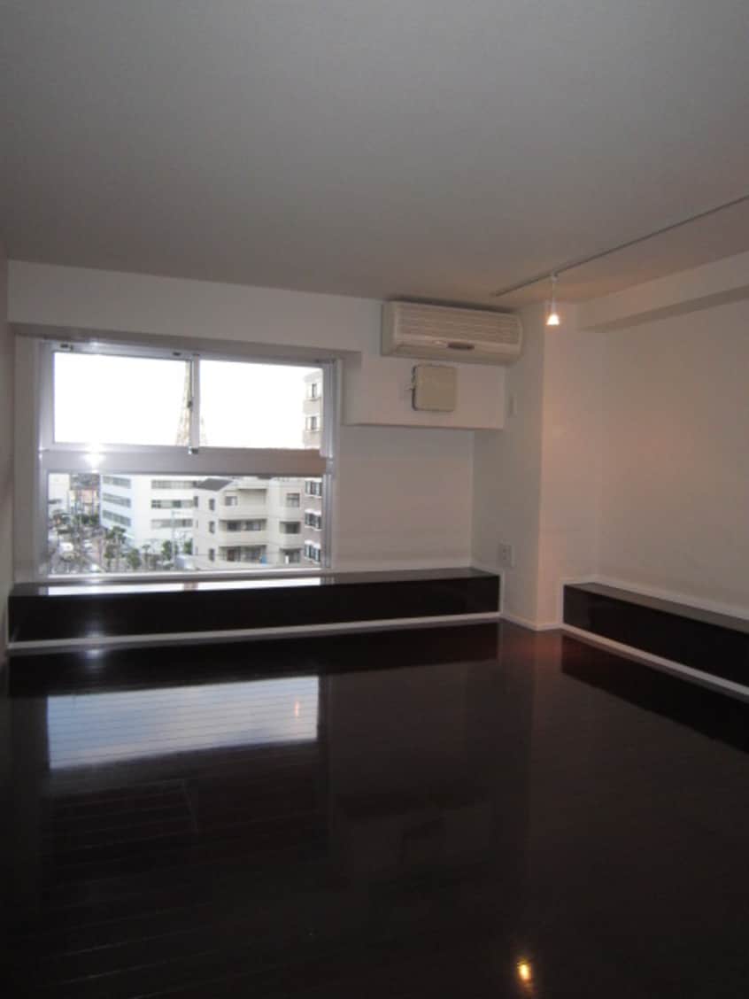 ロフト パーシモンシティーⅢ