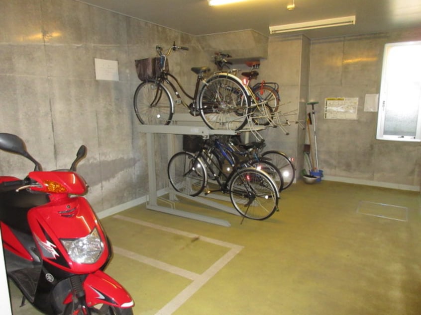 駐輪場 パーシモンシティーⅢ