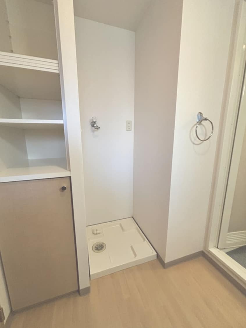 洗濯機置場 メイクスＦ棟
