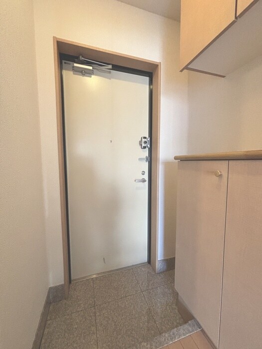 玄関 メイクスＦ棟