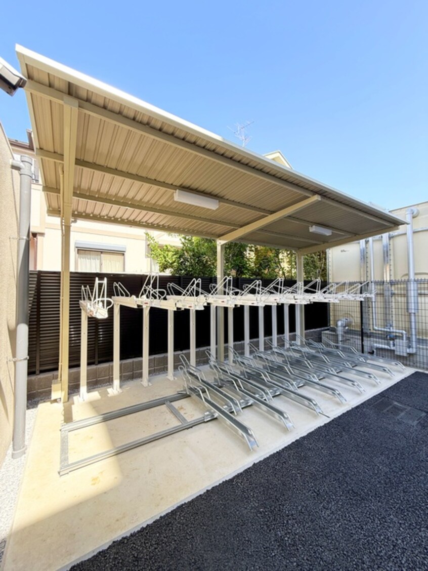 駐輪場 S-RESIDENCE東浦和agua