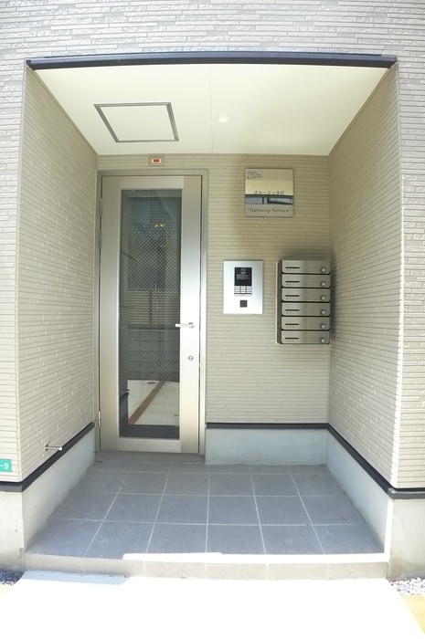 エントランス部分 ポルージュ小岩
