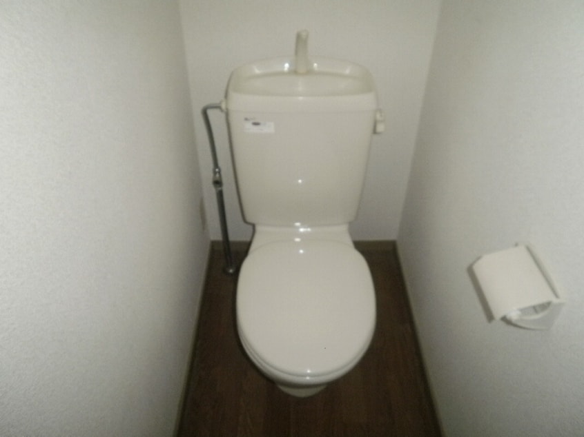 トイレ メゾンウィング