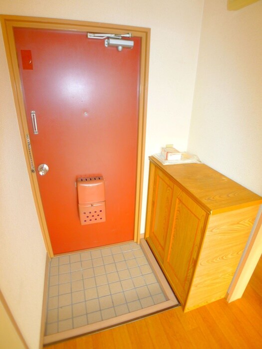 玄関 第２唐松ハイツリ－