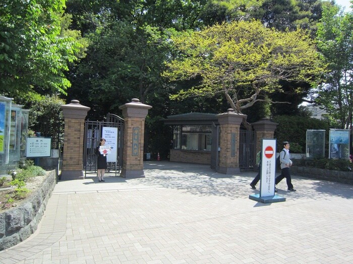 学習院大学(大学/短大/専門学校)まで700m THE　GATEHOUSE雑司が谷